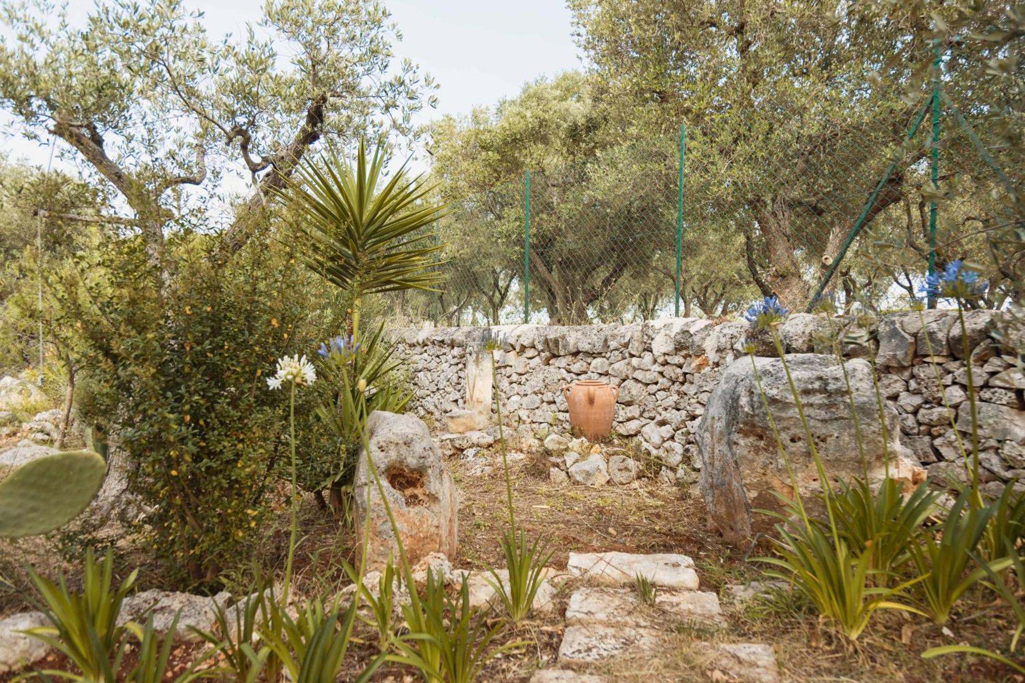 Trulli Santa Maria Odegitria Relais Casa de hóspedes Ostuni Exterior foto