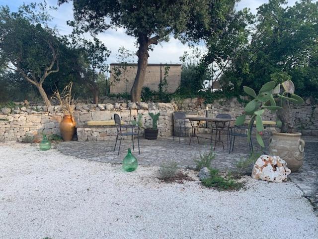 Trulli Santa Maria Odegitria Relais Casa de hóspedes Ostuni Exterior foto